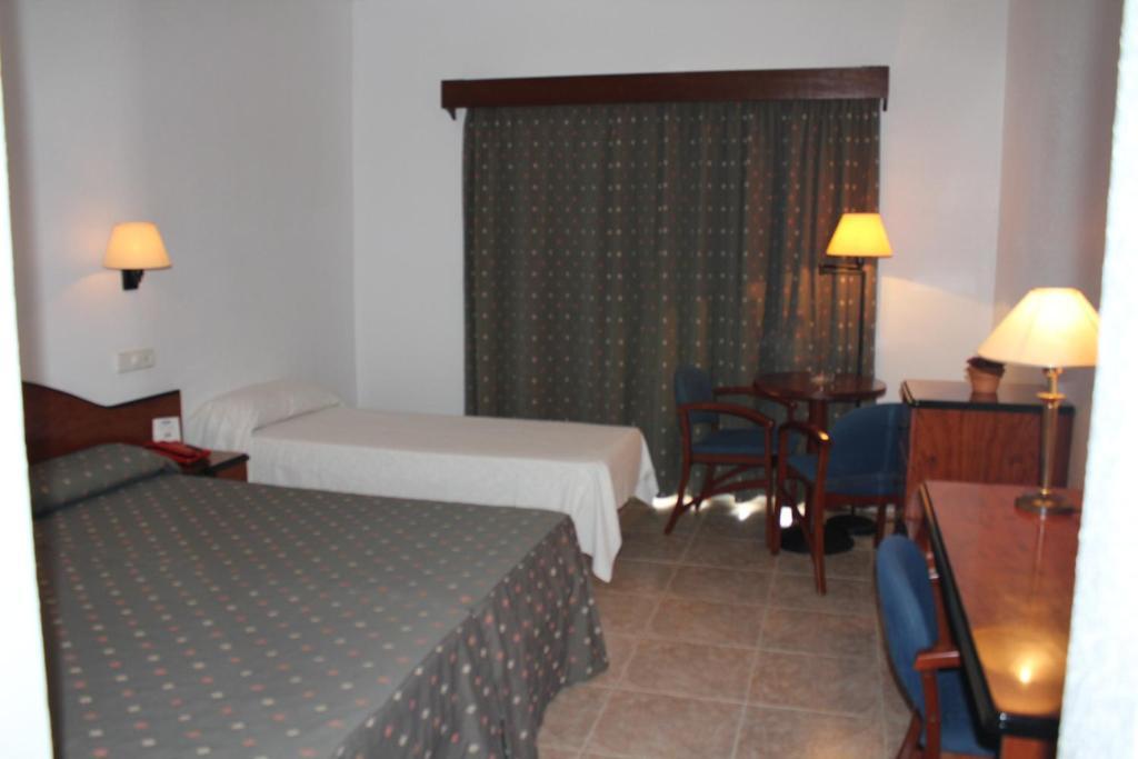 Hotel Rosa Dels Vents Sant Antoni De Calonge Kamer foto