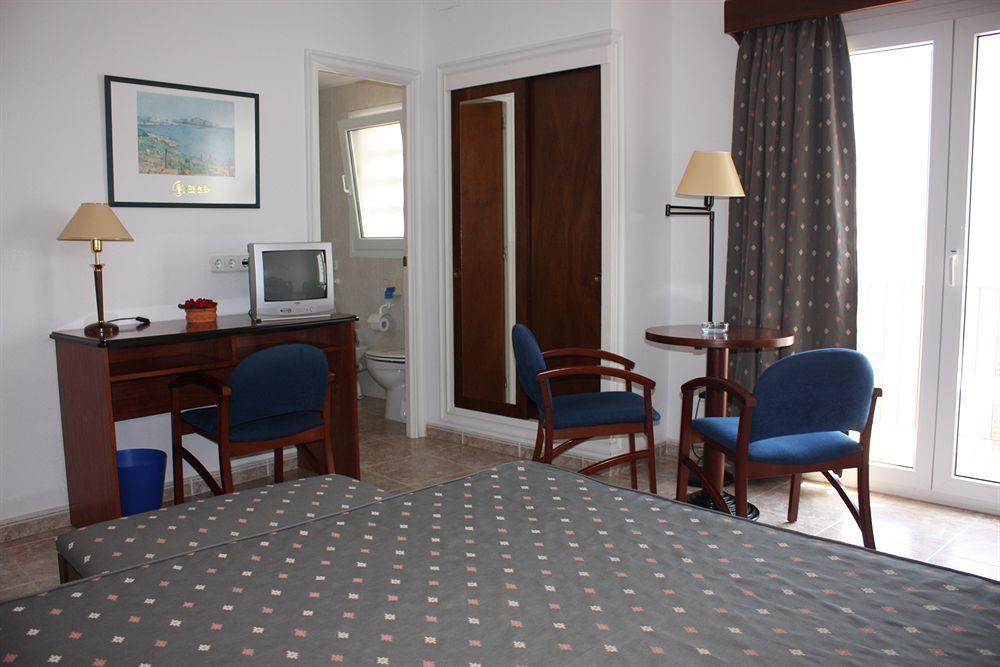 Hotel Rosa Dels Vents Sant Antoni De Calonge Buitenkant foto